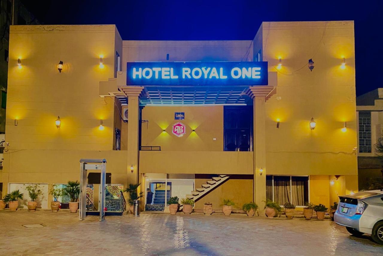 Hotel Royal One Μουλτάν Εξωτερικό φωτογραφία