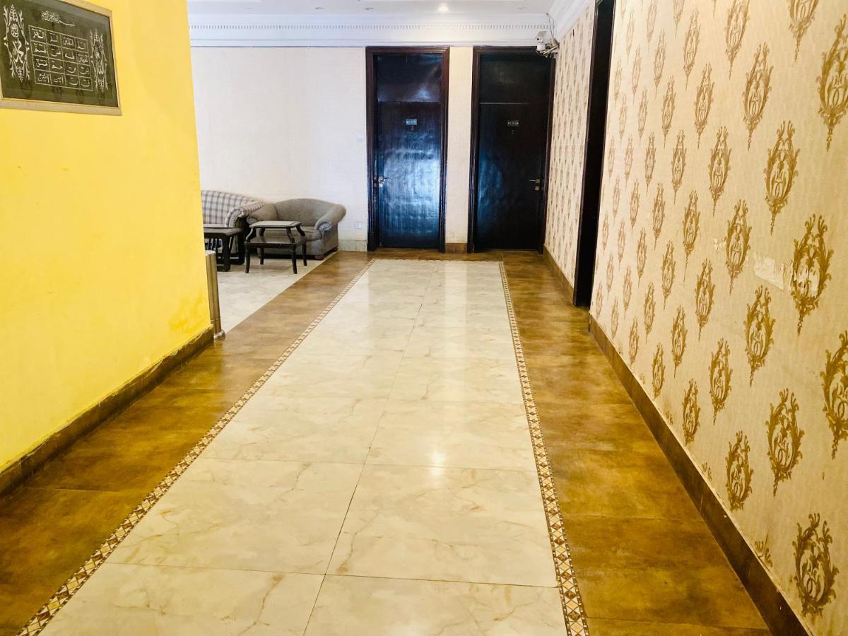 Hotel Royal One Μουλτάν Εξωτερικό φωτογραφία