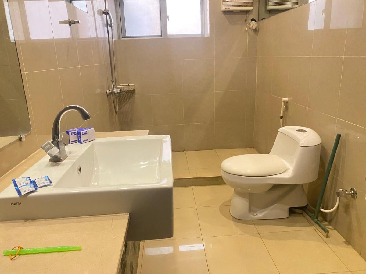 Hotel Royal One Μουλτάν Εξωτερικό φωτογραφία