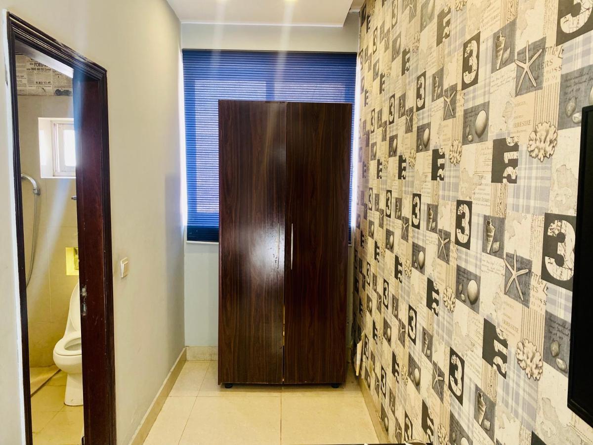 Hotel Royal One Μουλτάν Εξωτερικό φωτογραφία